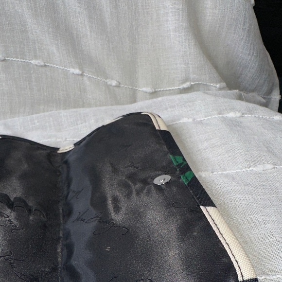 Vera Bradley Imperial Rose Pattern Tri-Fold Style Makeup Brush Travel Case NWOT - Picture 10 of 12